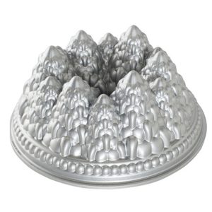 Bundt Pan: Nordic Ware Pine Forest, Silver