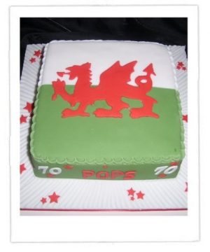 Cookie Cutter: 15cm Welsh Dragon
