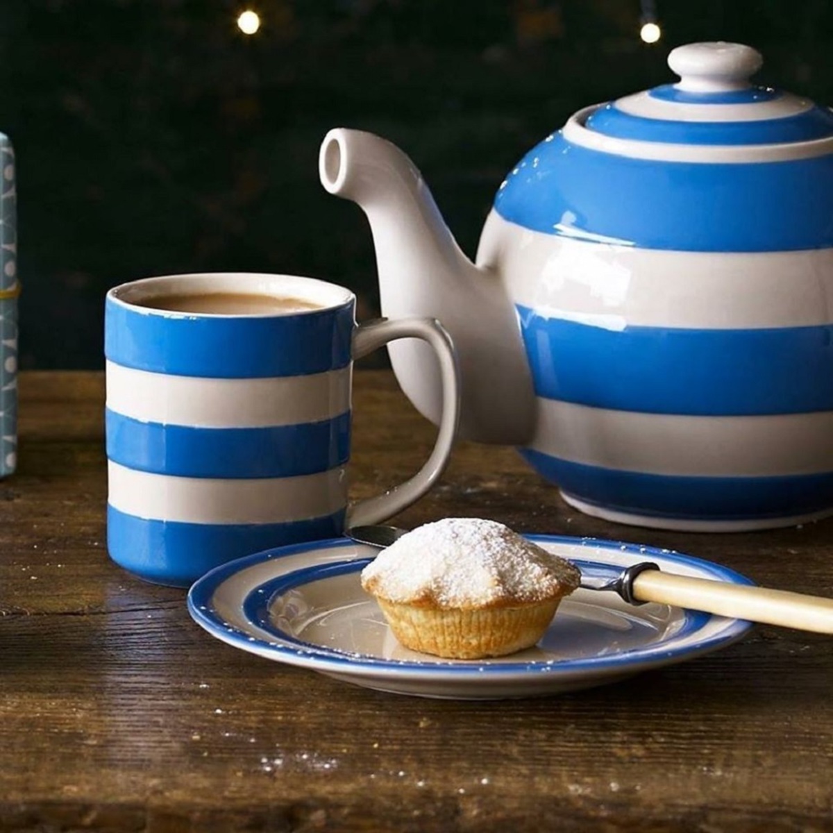 Mug: 1 x 280ml / 10oz Cornishware Blue Mug, Ceramic - Image 4