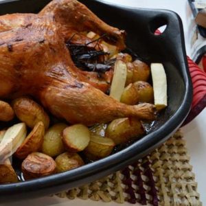Roasting Dish: 33cm x 27cm Tierra Negra Roasting Dish, Fired Clay