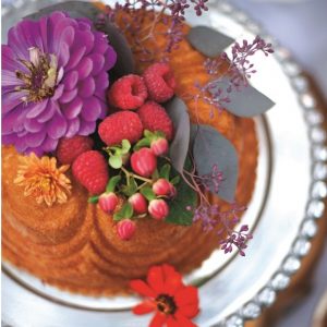 Bundt Pan: Nordic Ware Chiffon 10 Cups 2.4L, Gold