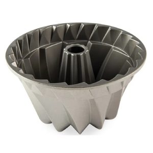 Bundt Pan: Nordic Ware Kugelhopf, Silver