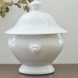 Soup Serving Bowl: 20cm Apilco French Lion Head Soup Serving Bowl with Lid, Porcelain