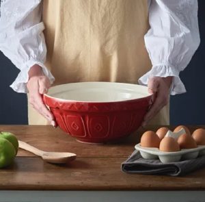 Mixing Bowl: 26cm Mason Cash Mixing Bowl, Red