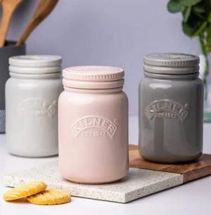 Storage Jar: Kilner Ceramic Push Top Jar in Dusty Pink, 0.6 Litre