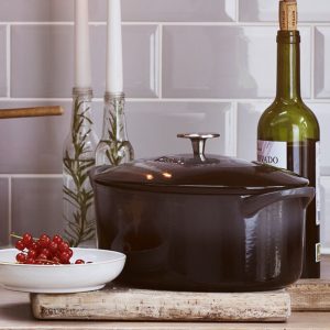 Casserole: 4.2 Litre Denby Halo Oval Casserole, Cast Iron