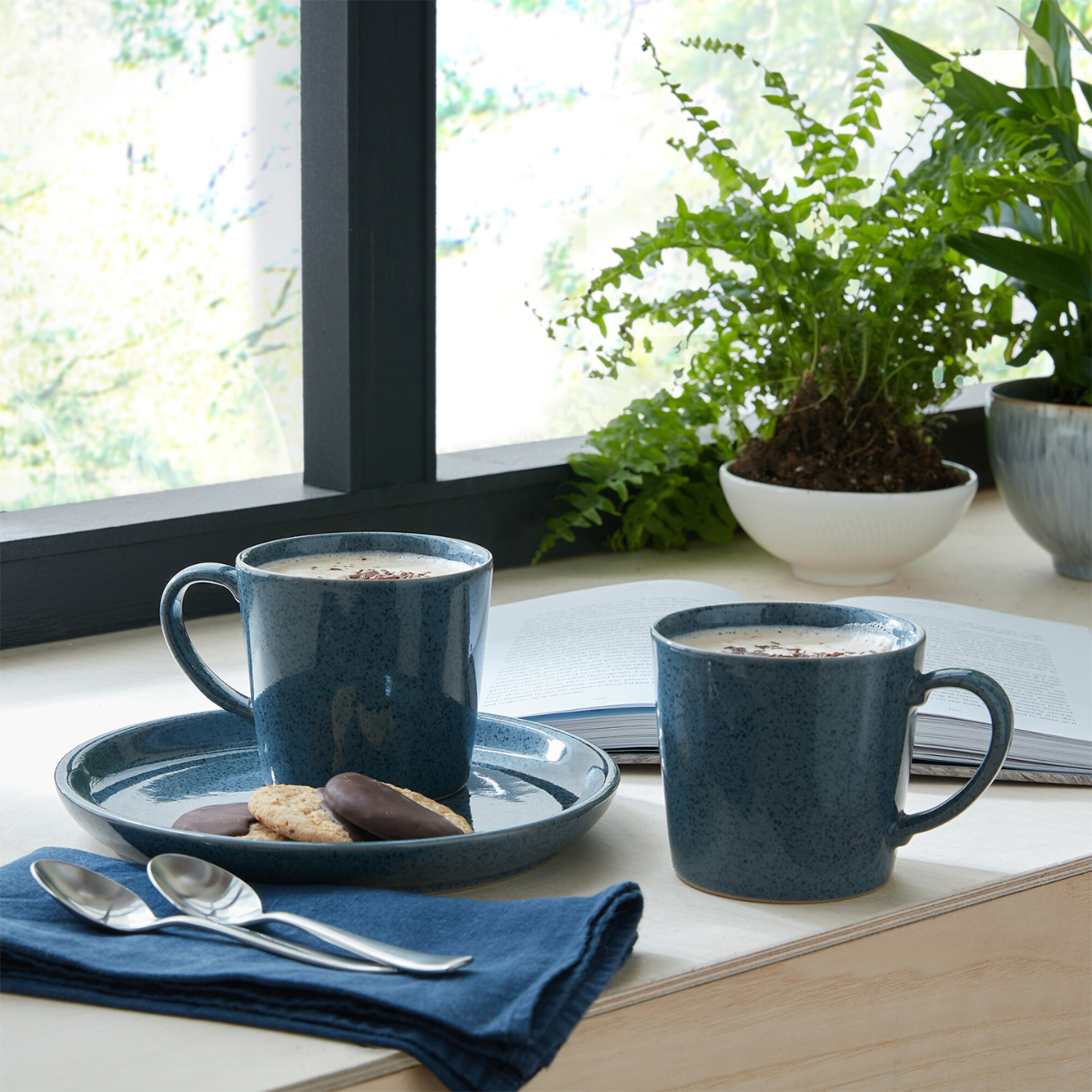Dinner Plate Set: 4 x 26cm Denby Dark Grey Speckle Coupe Dinner Plates, Stoneware - Image 2