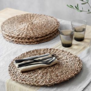 Placemat Set: 4 Braded Seagrass Placemats, Natural