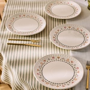 Dinner Plate: 1 x Cath Kidston Painted Table Dinner Plate, Ceramic