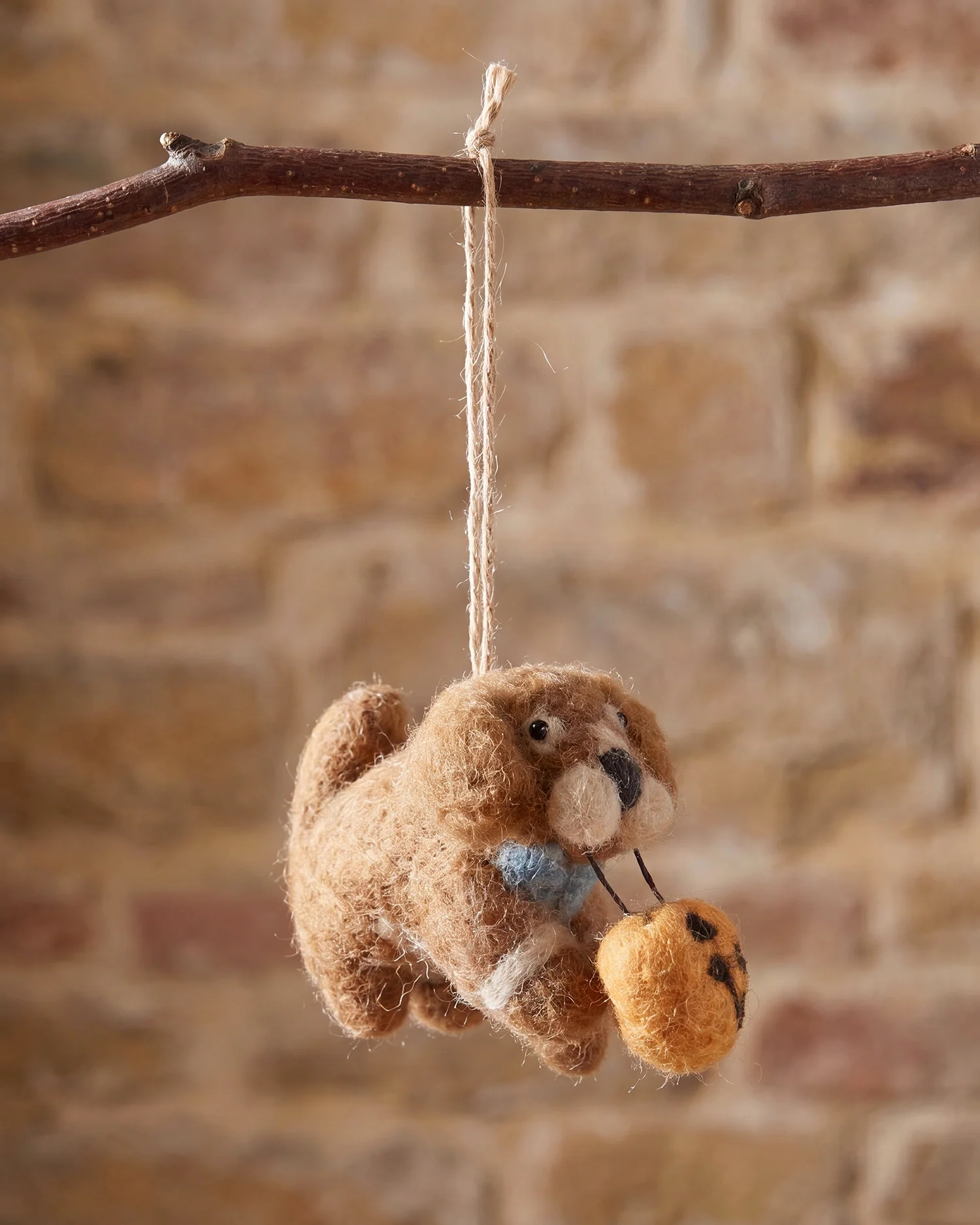 Hanging Decoration: 6cm Sophie Allport Daphne Dog Halloween Bauble, Felt